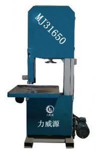 木工機(jī)械中的細(xì)木帶鋸機(jī) 精準(zhǔn)處理大木材的彎直線切割